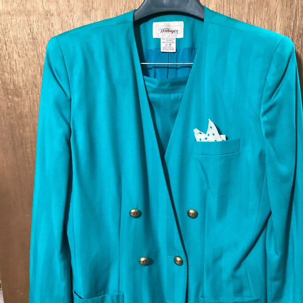 Women's 2-piece turquoise shirt and jacket
